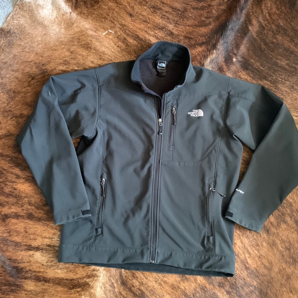 North Face Men’s Apex Jacket LG
